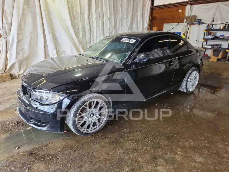 2010 BMW 135 фото