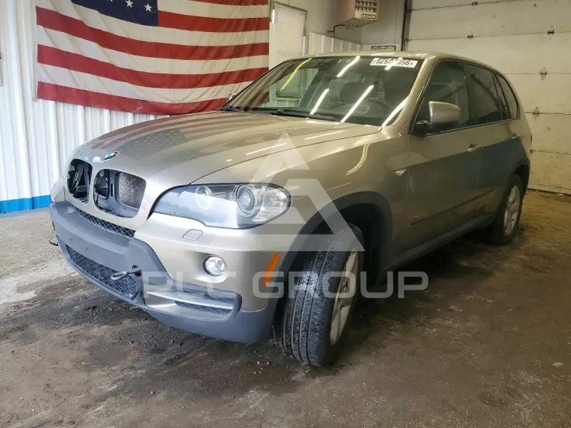 2010 BMW X5 photo