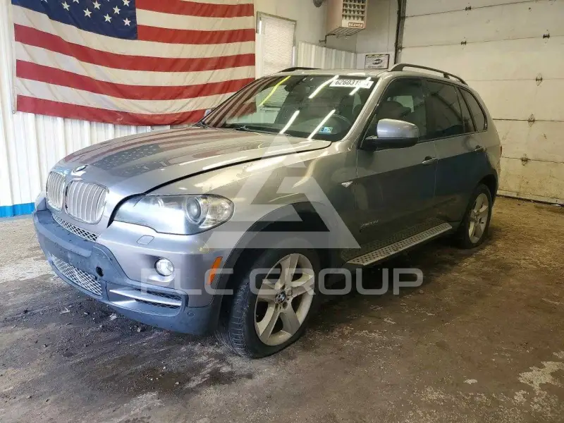 2010 BMW X5 photo