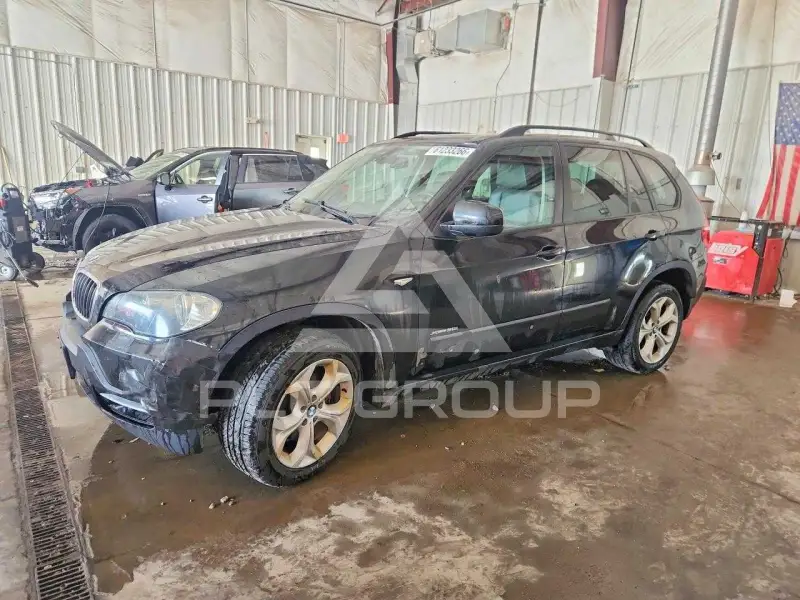 2010 BMW X5 photo