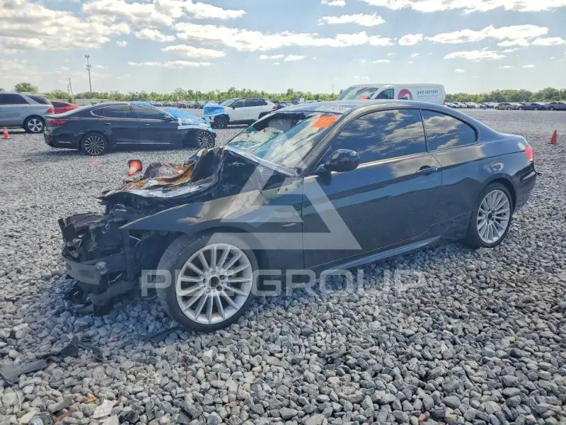 2010 BMW 335 фото