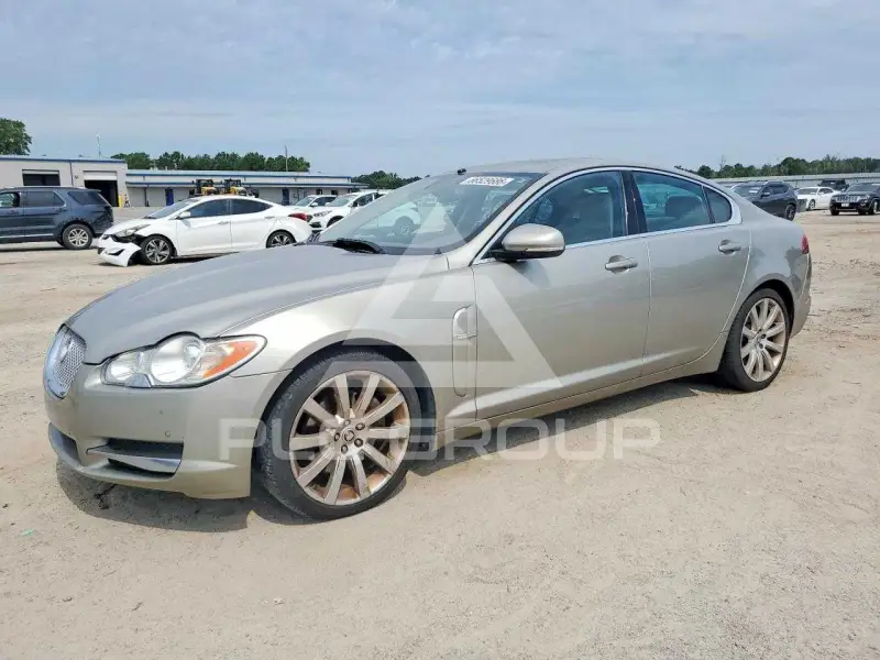2010 Jaguar XF фото