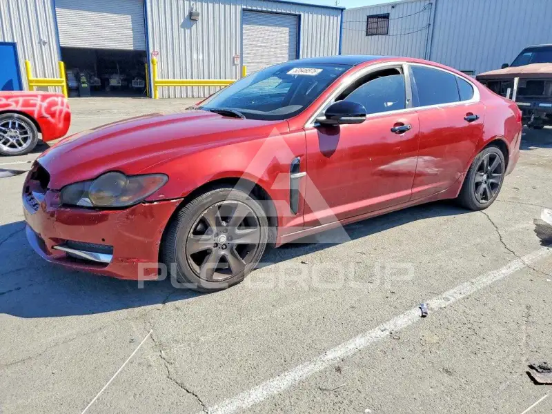 2010 Jaguar XF фото