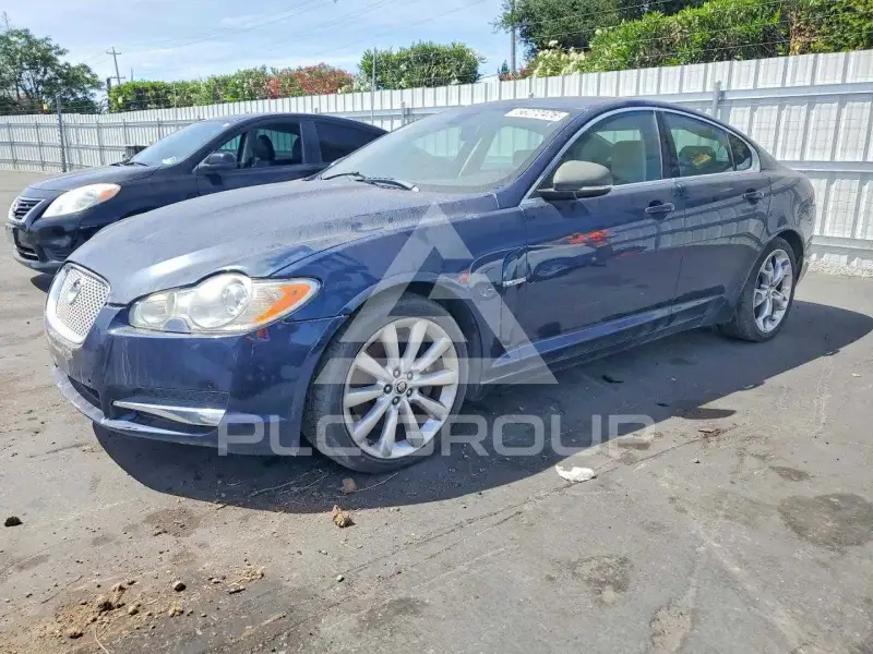2010 Jaguar XF фото
