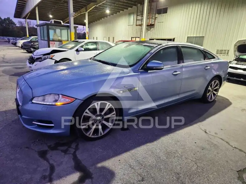2010 Jaguar XJ фото