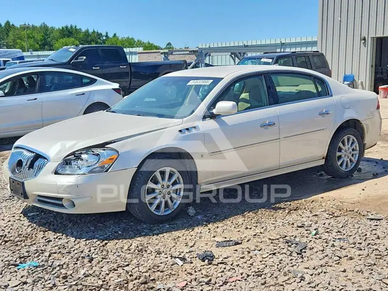 2010 Buick LUCERNE photo