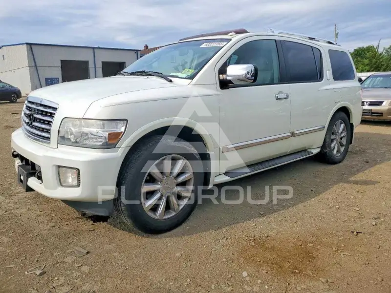 2010 Infinity QX56 photo