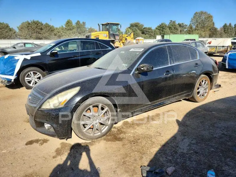 2010 Infinity G37 photo