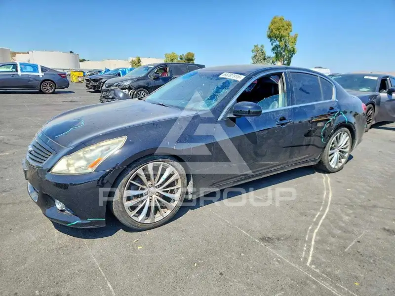 2010 Infinity G37 photo