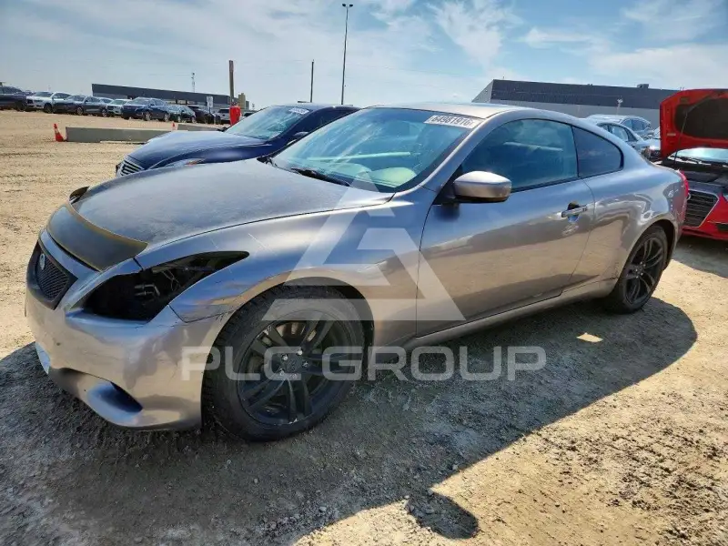 2010 Infinity G37 фото