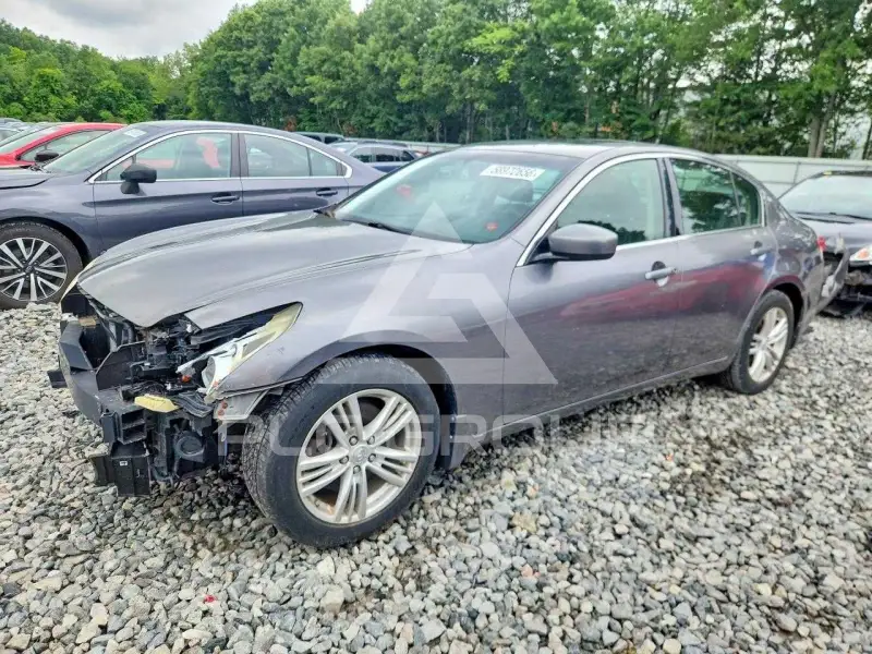 2010 Infinity G37 фото