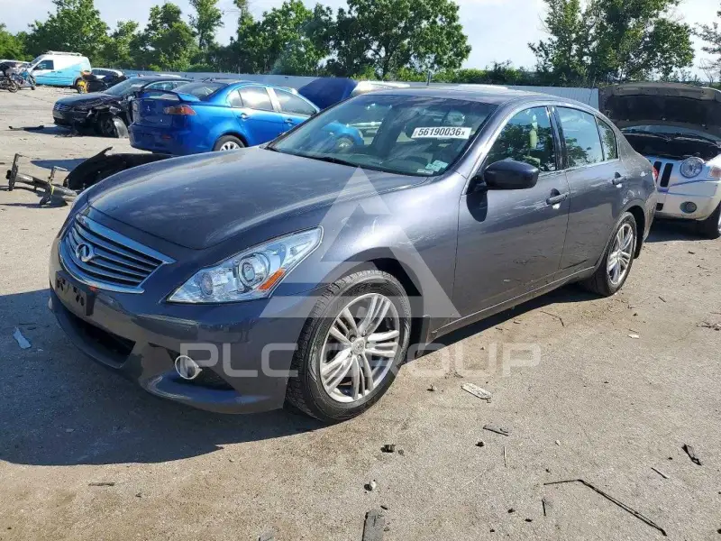 2010 Infinity G37 photo