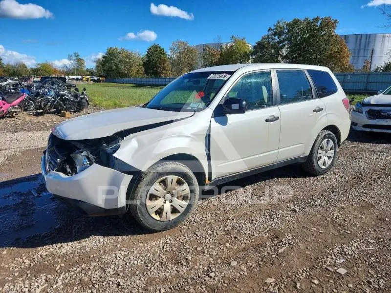 2010 Subaru Forester фото