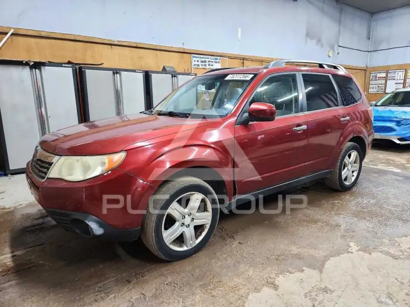 2010 Subaru Forester photo
