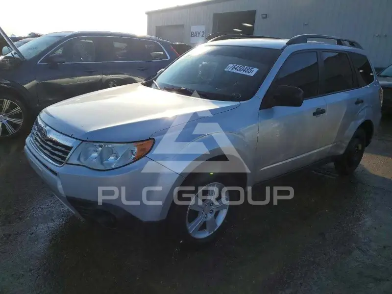 2010 Subaru Forester фото