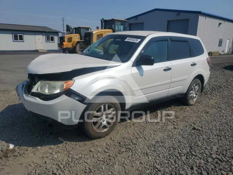 2010 Subaru Forester photo