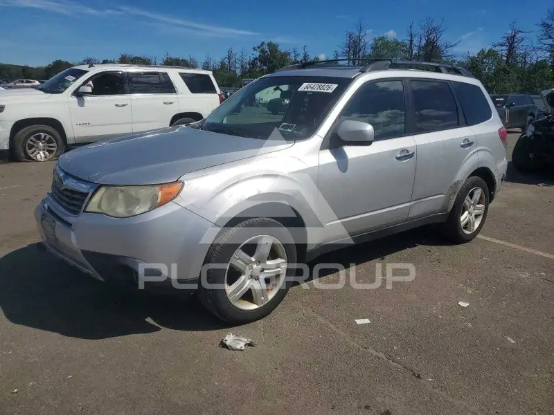 2010 Subaru Forester фото