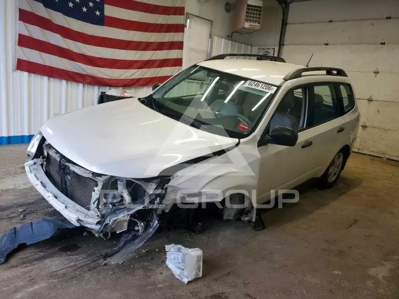 2010 Subaru Forester фото
