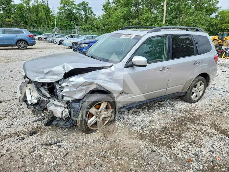 2010 Subaru Forester фото