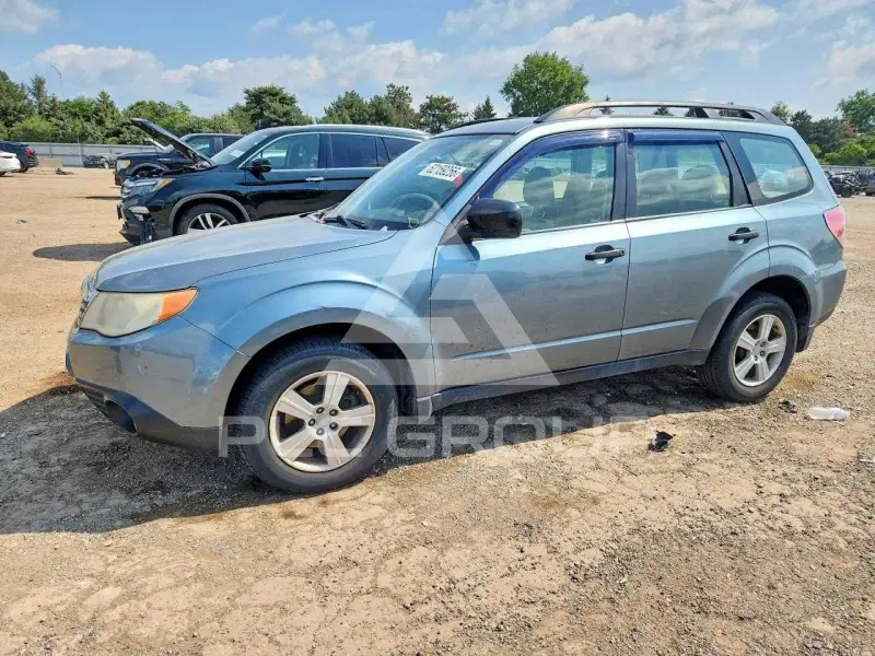 2010 Subaru Forester фото