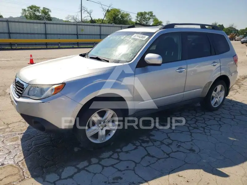 2010 Subaru Forester фото