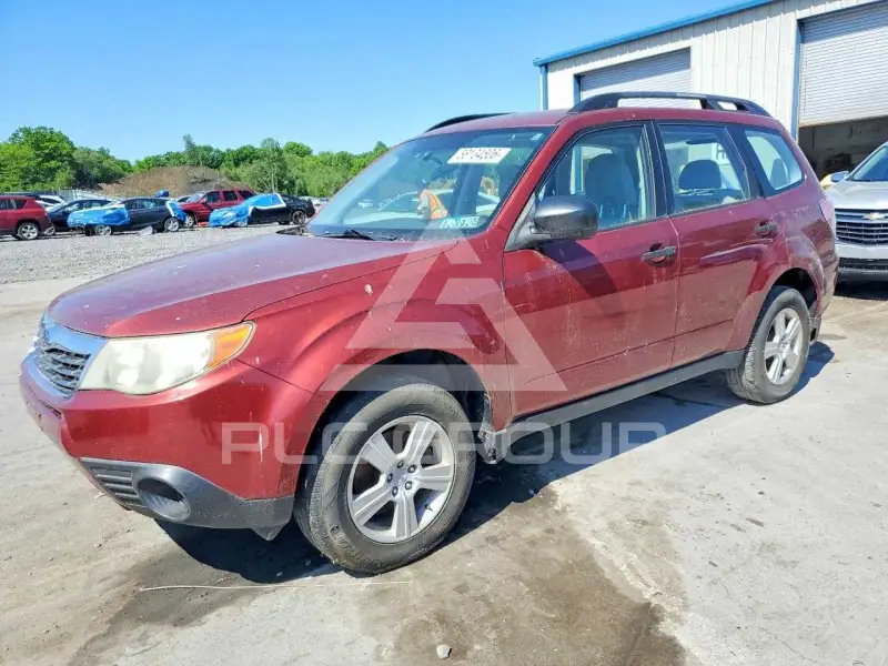 2010 Subaru Forester фото