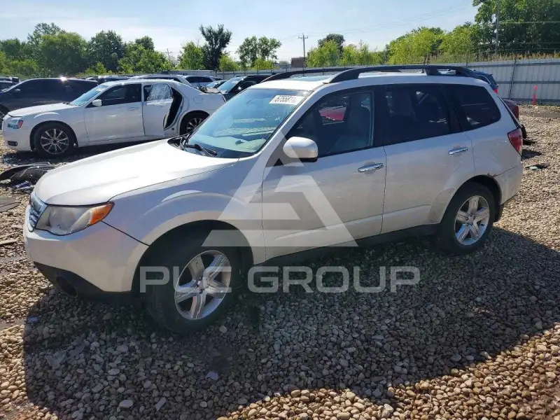 2010 Subaru Forester фото