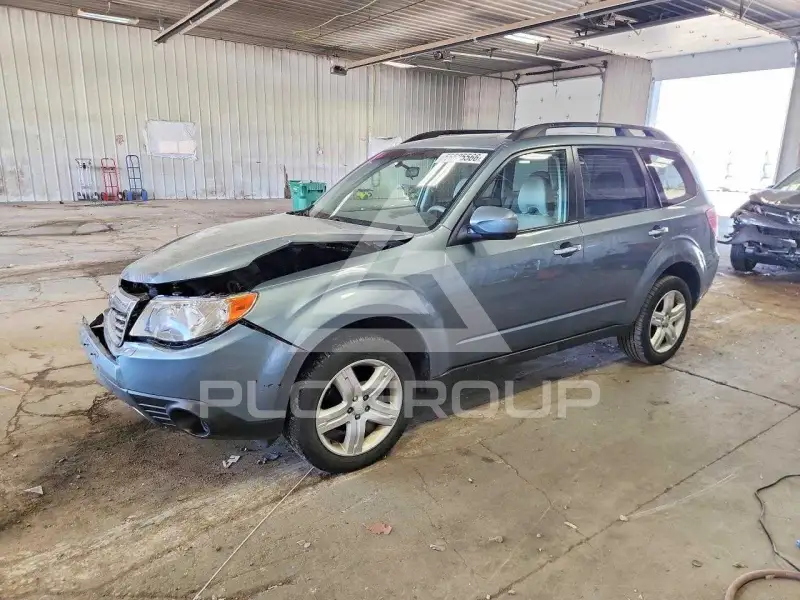 2010 Subaru Forester фото