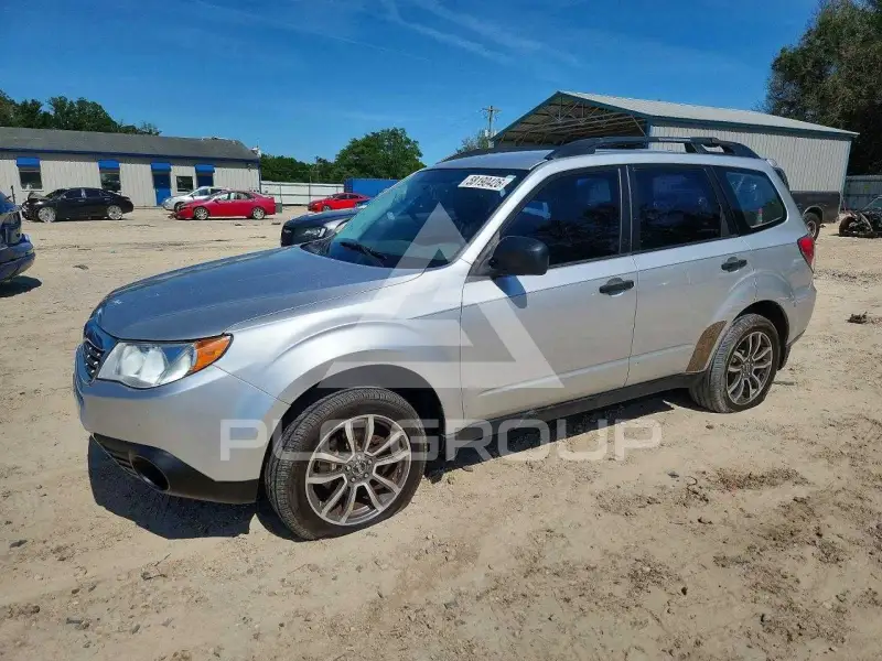 2010 Subaru Forester фото