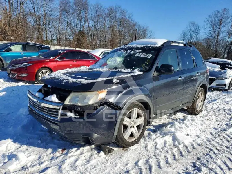 2010 Subaru Forester photo