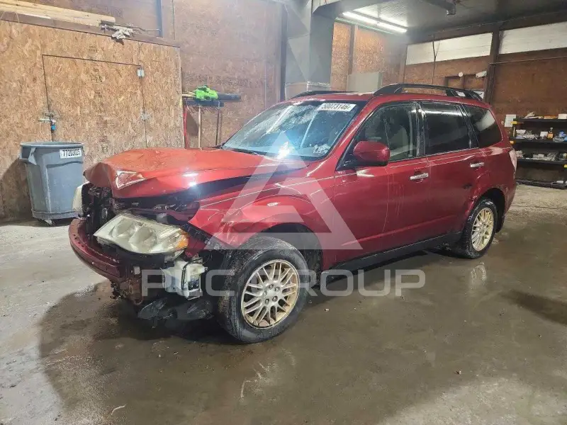 2010 Subaru Forester фото