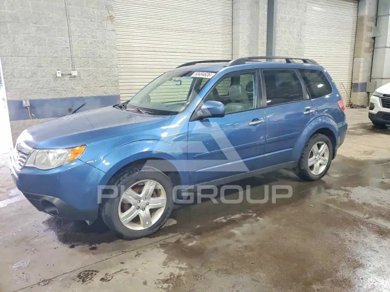 2010 Subaru Forester фото