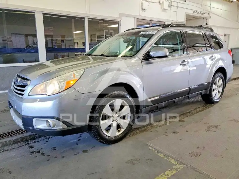 2010 Subaru Outback фото