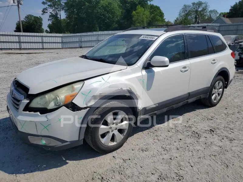 2010 Subaru Outback фото