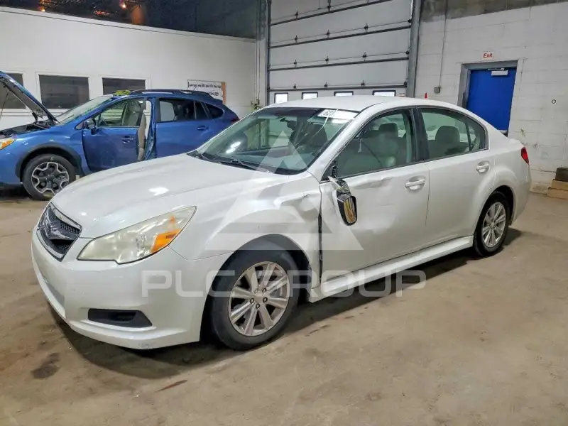 2010 Subaru Legacy фото