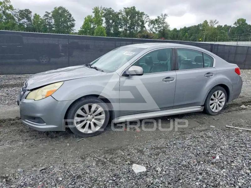 2010 Subaru Legacy фото