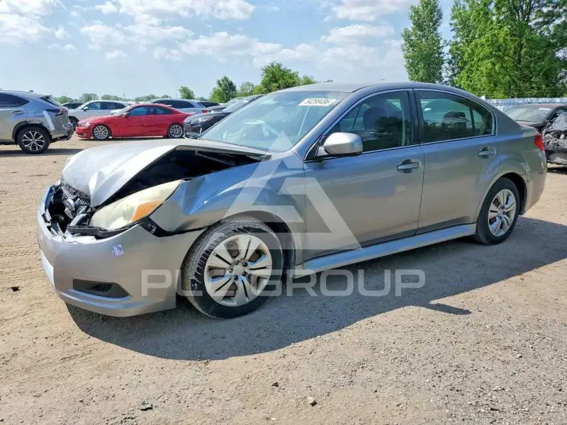 2010 Subaru Legacy photo