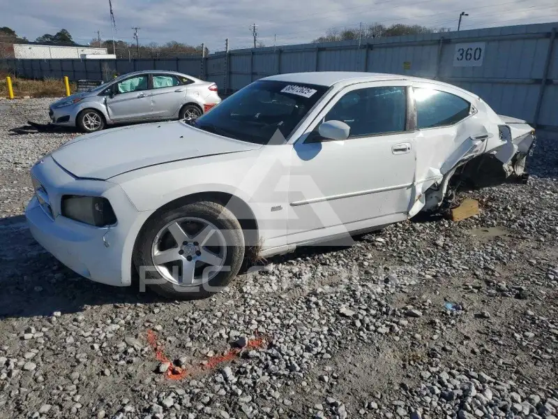 2010 Dodge CHARGER photo