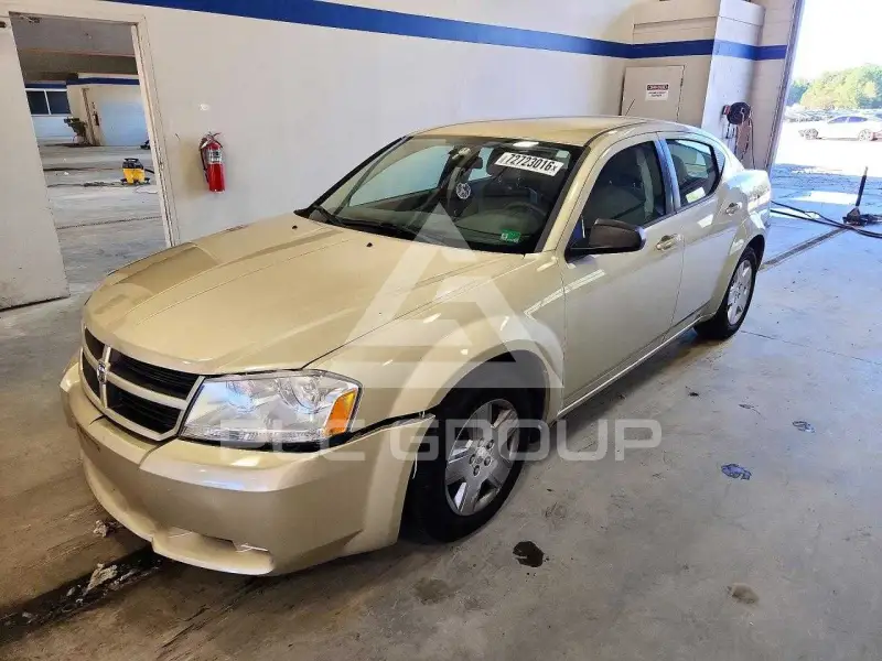 2010 Dodge AVENGER photo