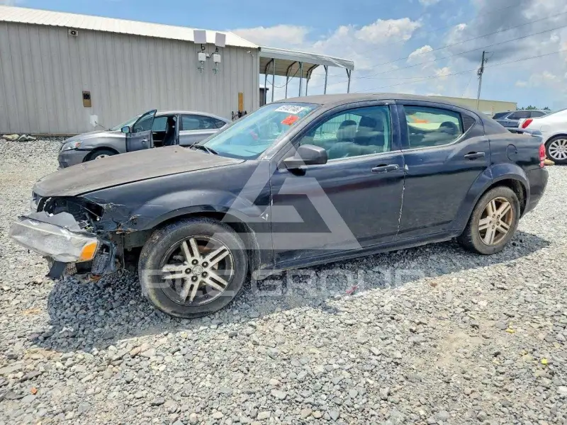 2010 Dodge AVENGER photo