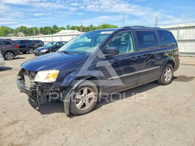 2010 Dodge CARAVAN фото