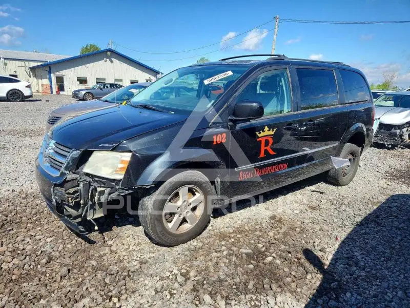 2010 Dodge CARAVAN фото