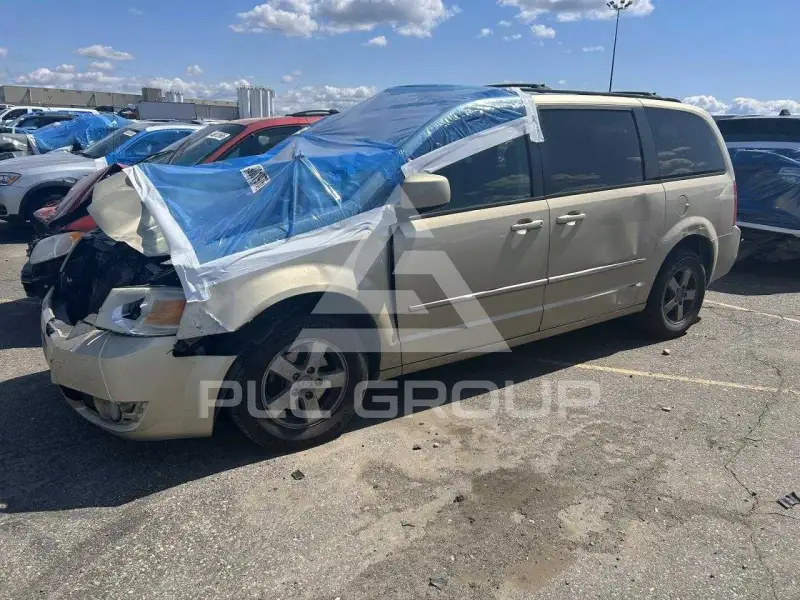 2010 Dodge CARAVAN photo