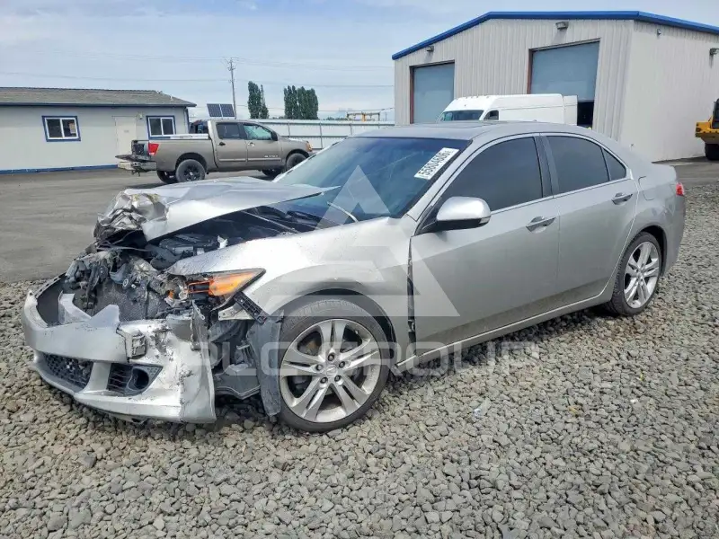 2010 Acura TSX photo
