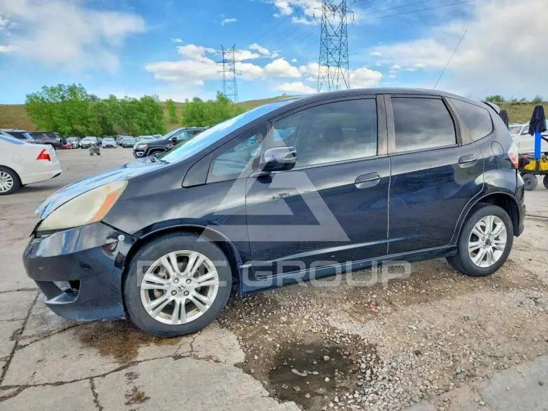 2010 Honda FIT photo