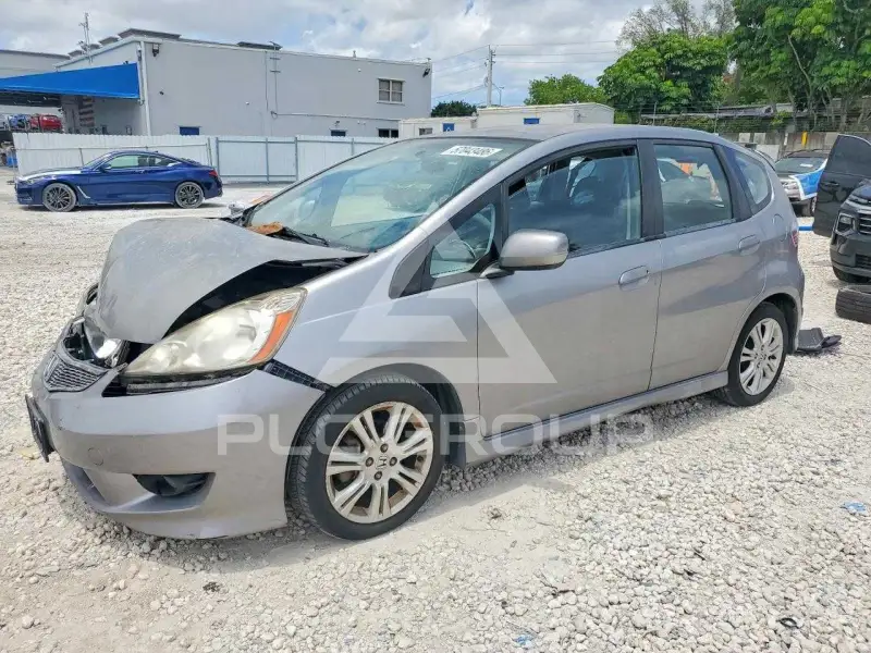 2010 Honda FIT фото