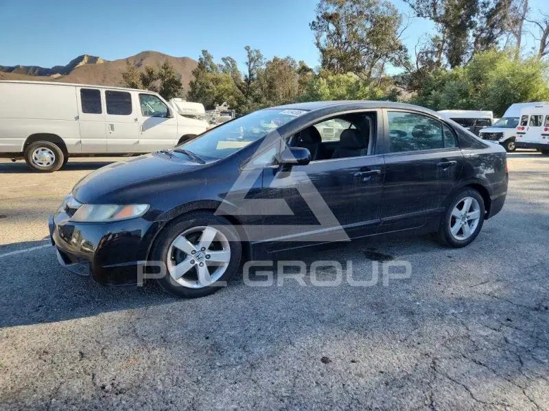 2010 Honda CIVIC фото