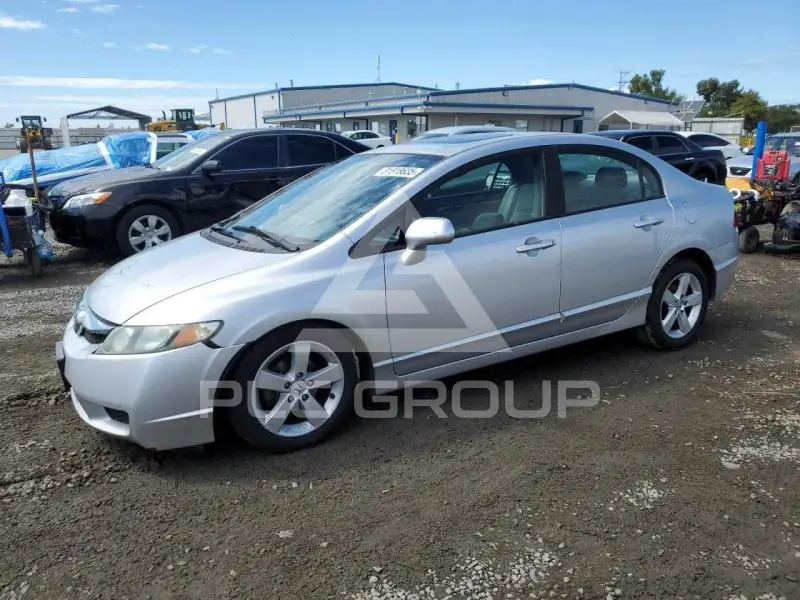 2010 Honda CIVIC photo