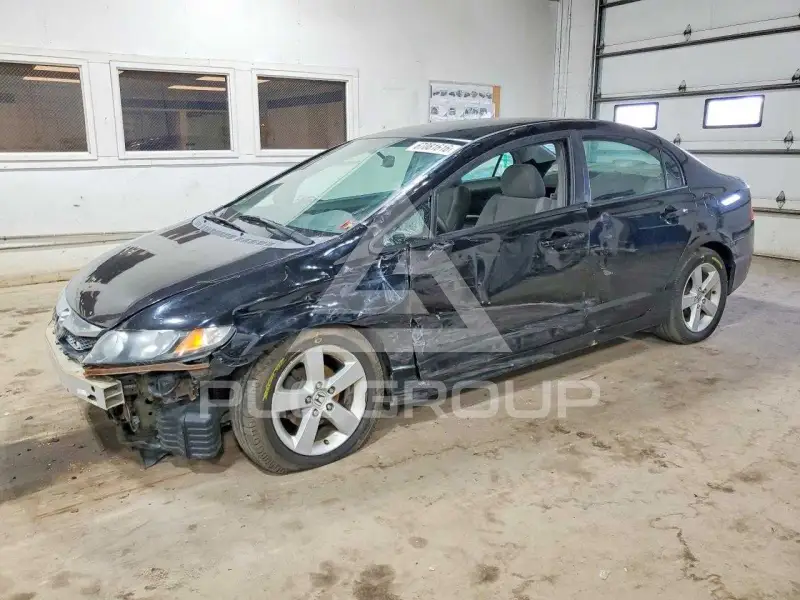 2010 Honda CIVIC фото