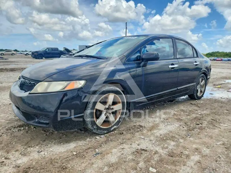 2010 Honda CIVIC photo